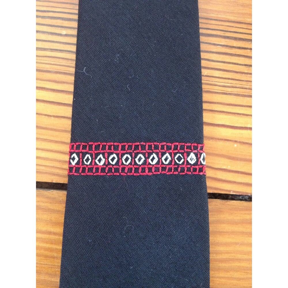 Vintage 60s Belle Rayon Blend Ultra Mod Mid Century Skinny Schoolboy Tie 2" wide